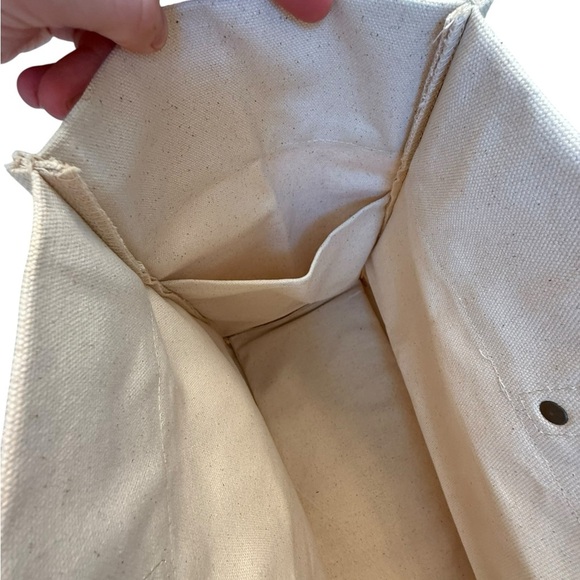 Sage Lodge Cream and Tan Tote Bag - Picture 5 of 6